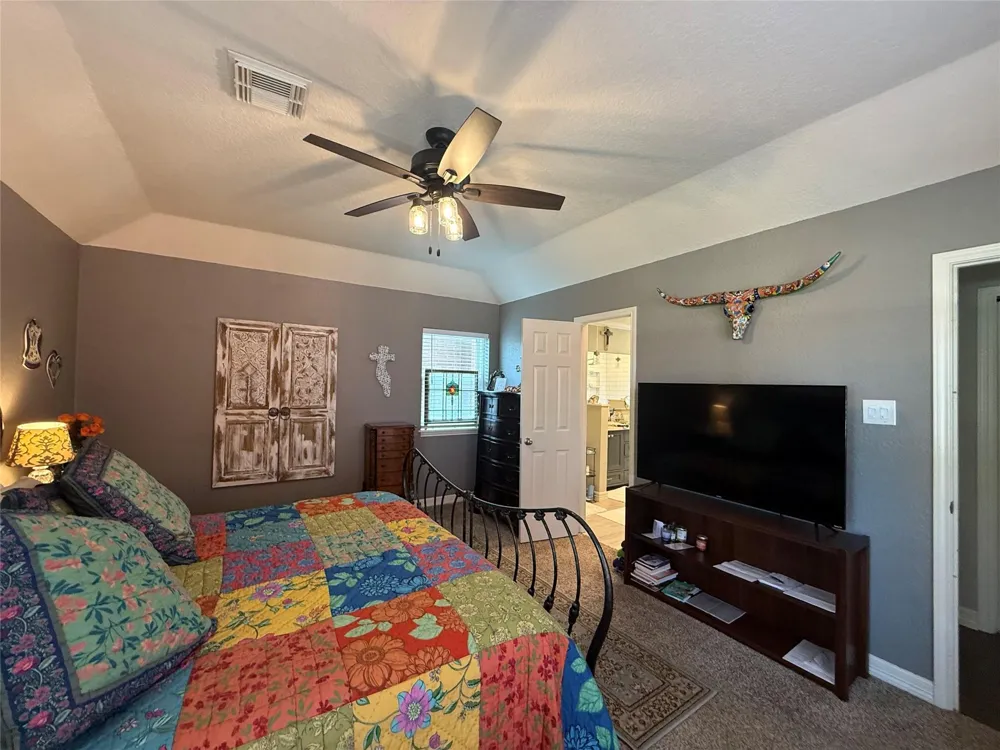 110 Portulaca Street Lake Jackson, TX 77566