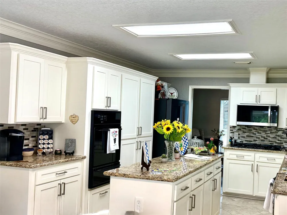 110 Portulaca Street Lake Jackson, TX 77566