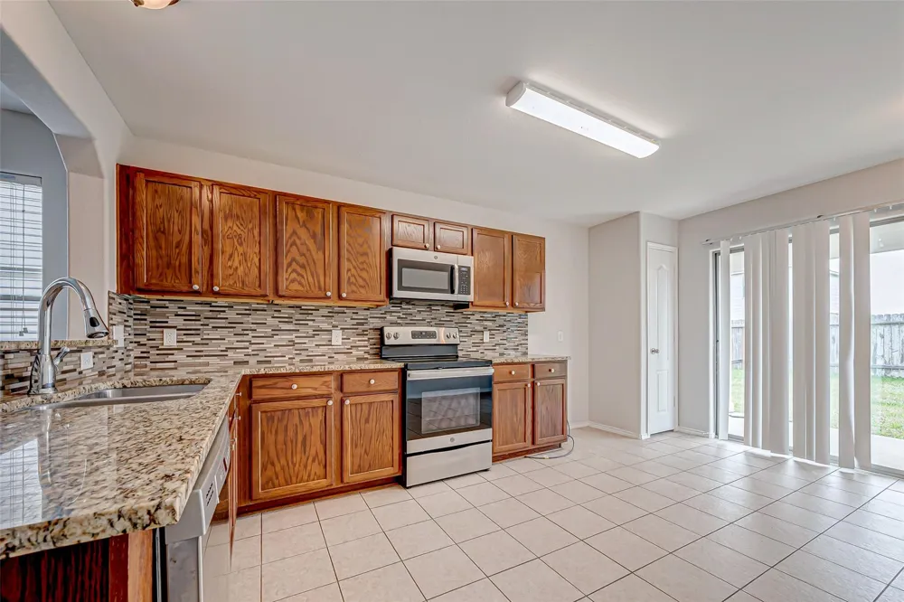 1335 Kane Court Rosenberg, TX 77471