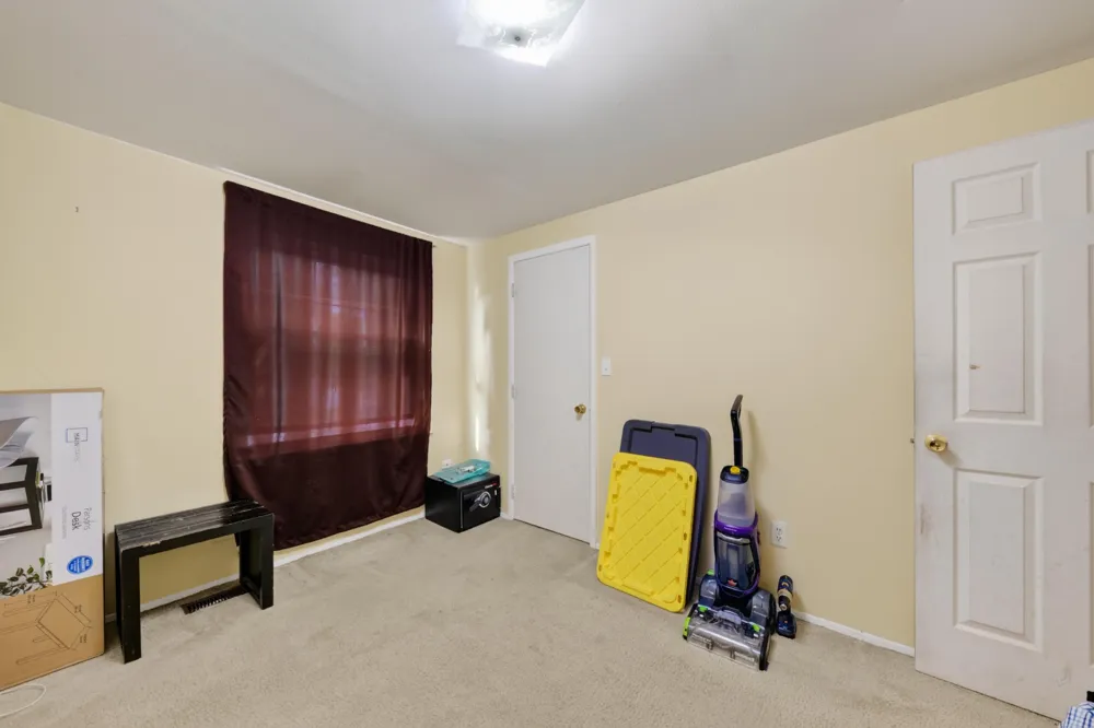 7881 Raintree Drive Ypsilanti, MI 48197