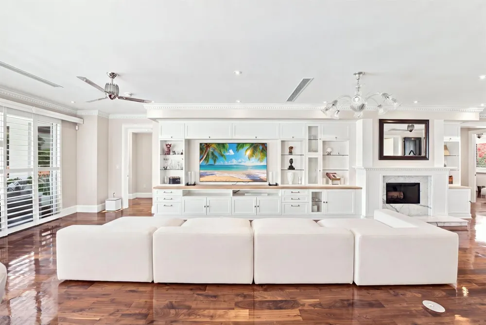 2009 NE 21ST STREET Fort Lauderdale, FL 33305