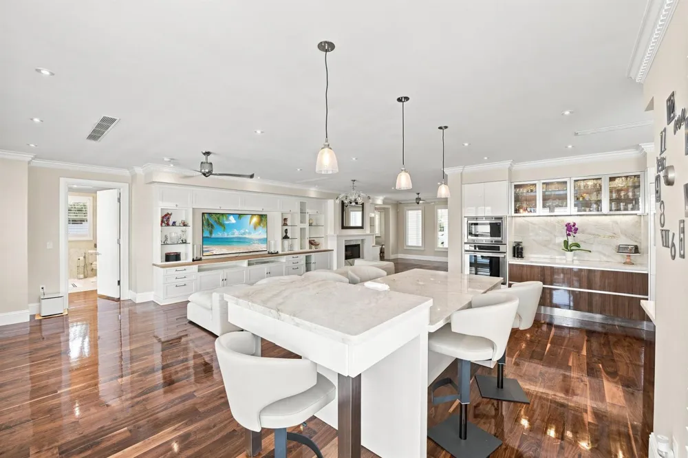 2009 NE 21ST STREET Fort Lauderdale, FL 33305