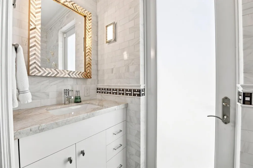 2009 NE 21ST STREET Fort Lauderdale, FL 33305