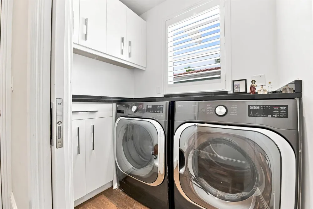 2009 NE 21ST STREET Fort Lauderdale, FL 33305