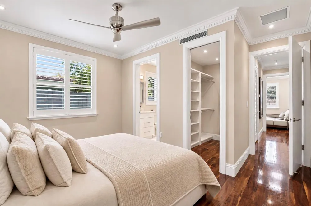 2009 NE 21ST STREET Fort Lauderdale, FL 33305