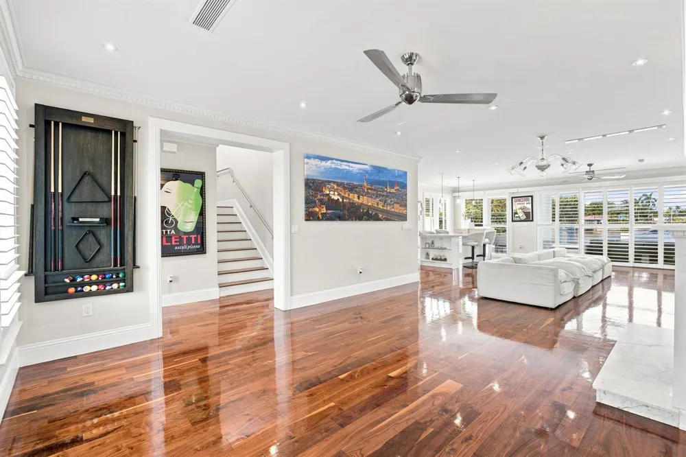 2009 NE 21ST STREET Fort Lauderdale, FL 33305