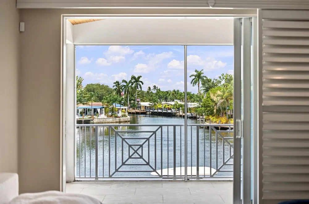 2009 NE 21ST STREET Fort Lauderdale, FL 33305