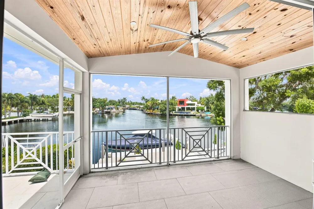 2009 NE 21ST STREET Fort Lauderdale, FL 33305
