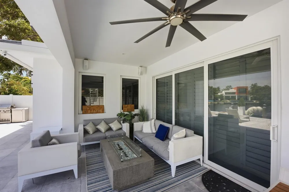 2009 NE 21ST STREET Fort Lauderdale, FL 33305