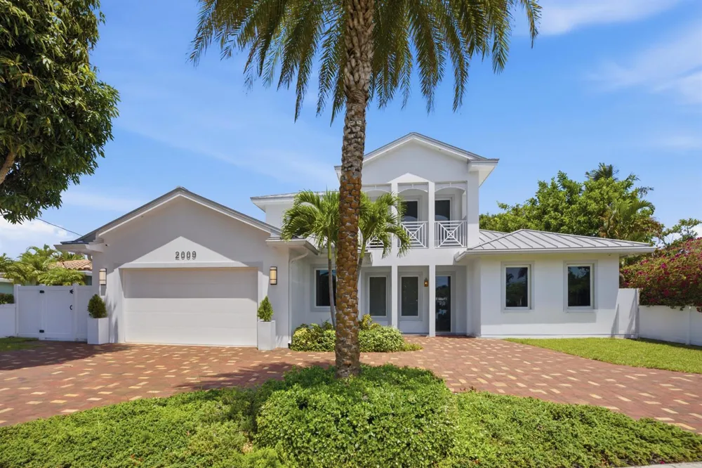 2009 NE 21ST STREET Fort Lauderdale, FL 33305