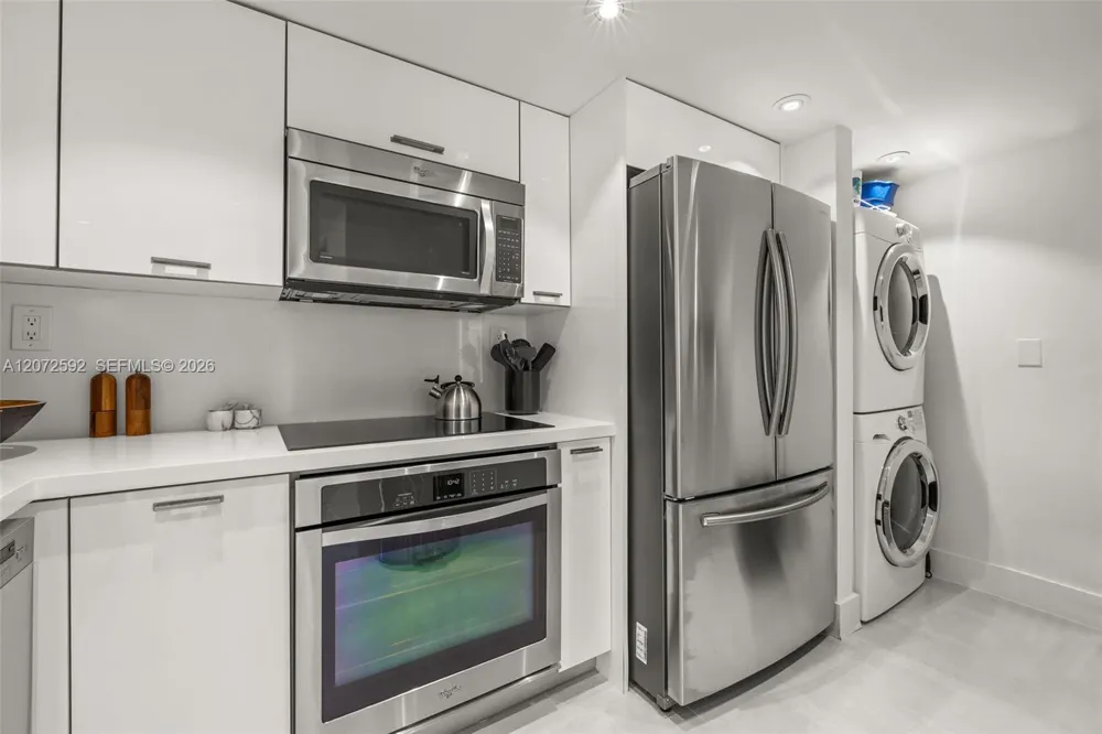 650 West Ave #709 Miami Beach, FL 33139