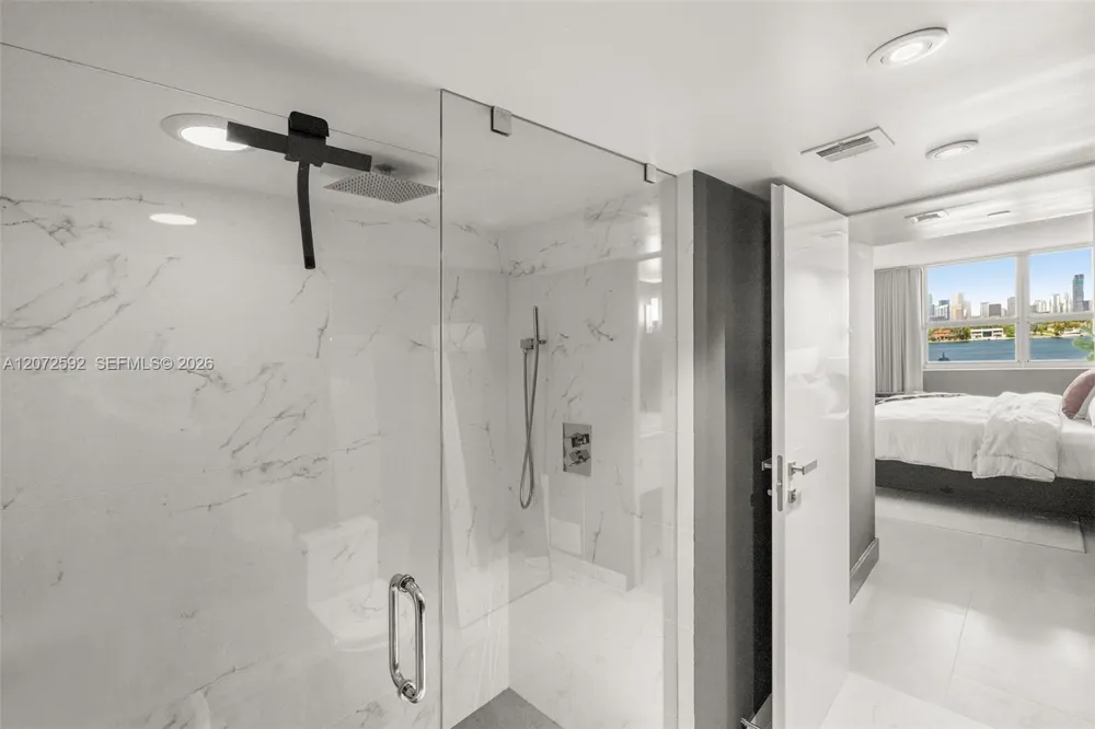 650 West Ave #709 Miami Beach, FL 33139