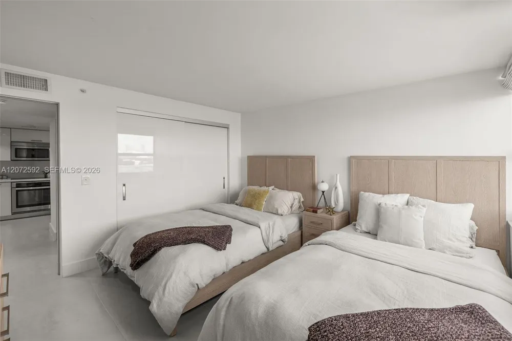 650 West Ave #709 Miami Beach, FL 33139
