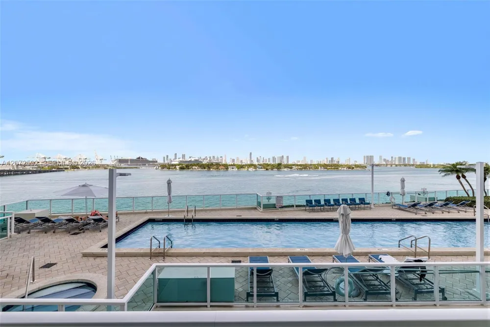 650 West Ave #709 Miami Beach, FL 33139