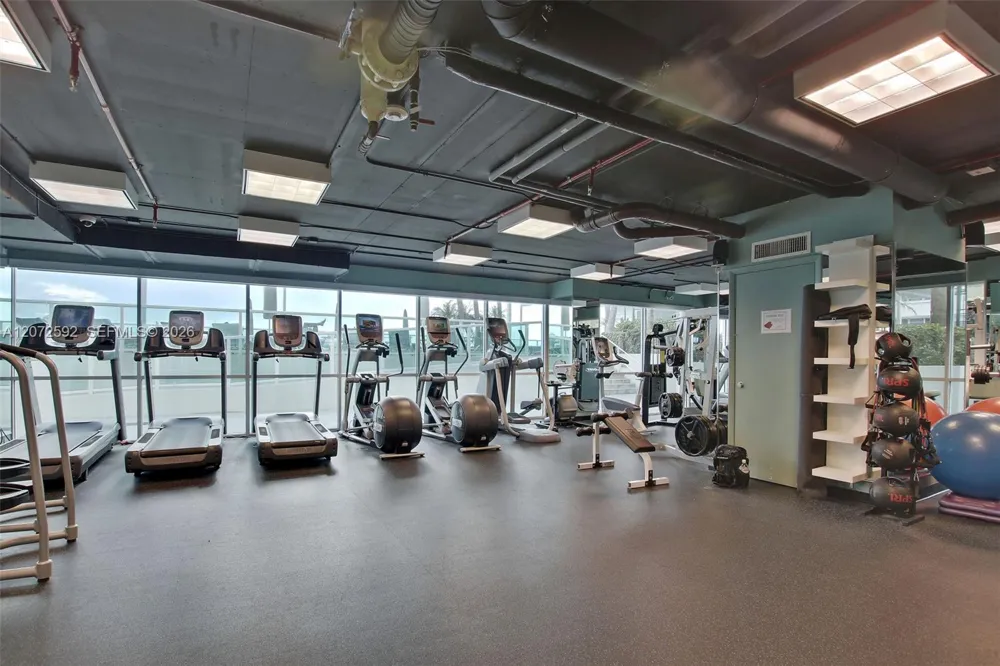650 West Ave #709 Miami Beach, FL 33139