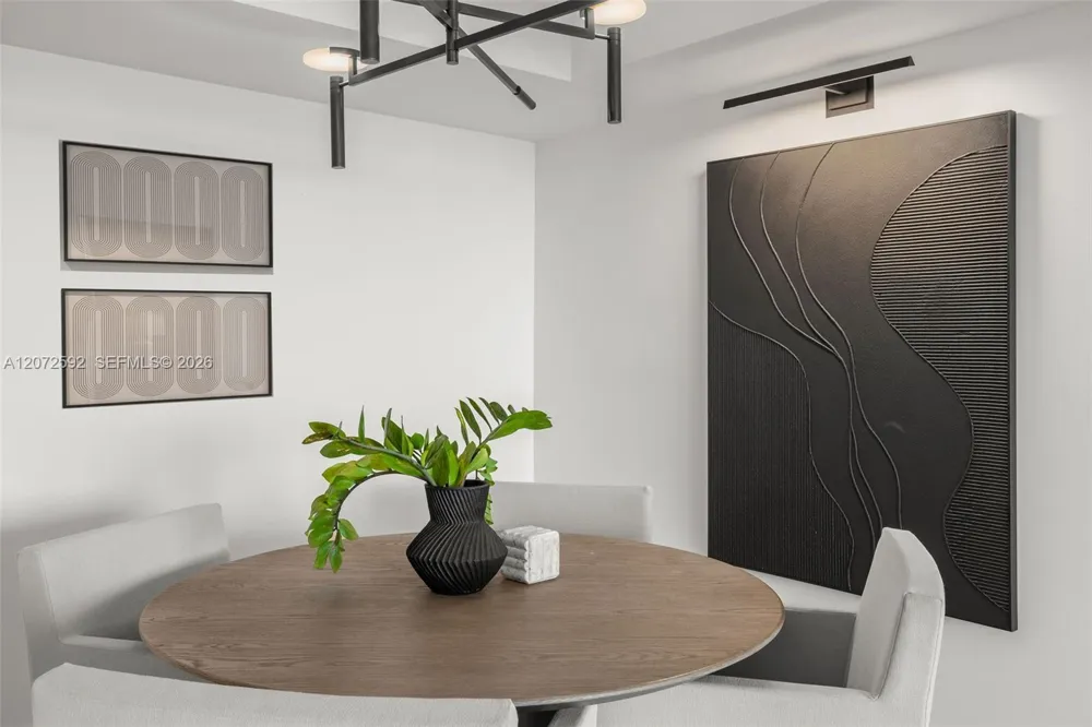 650 West Ave #709 Miami Beach, FL 33139