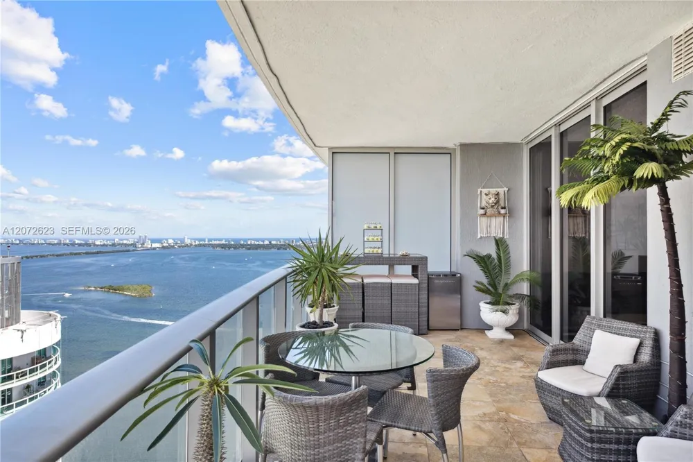 488 NE 18th St #4307 Miami, FL 33132