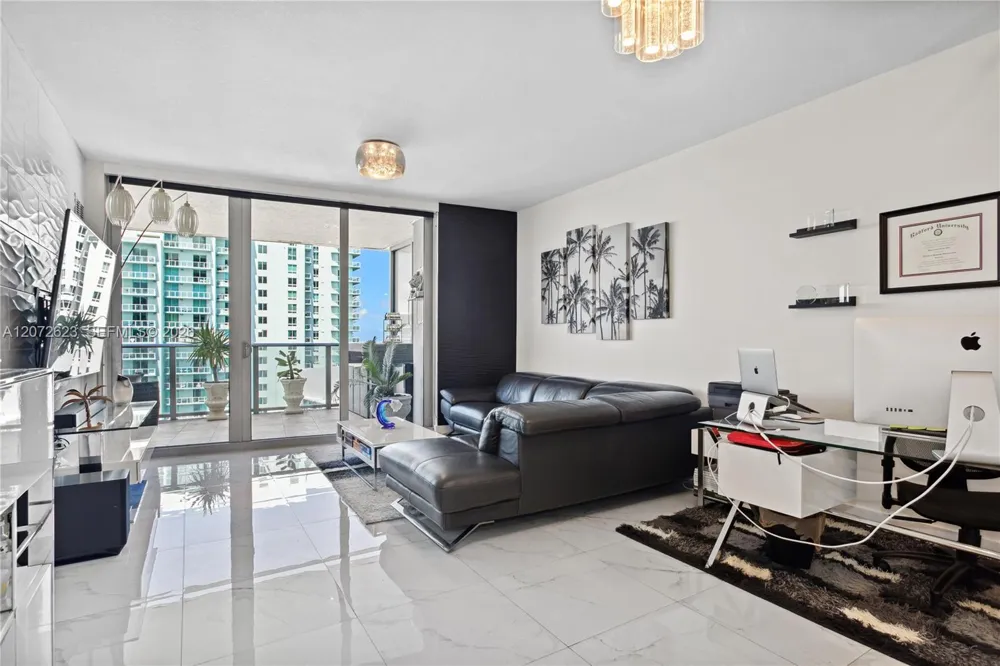 488 NE 18th St #4307 Miami, FL 33132