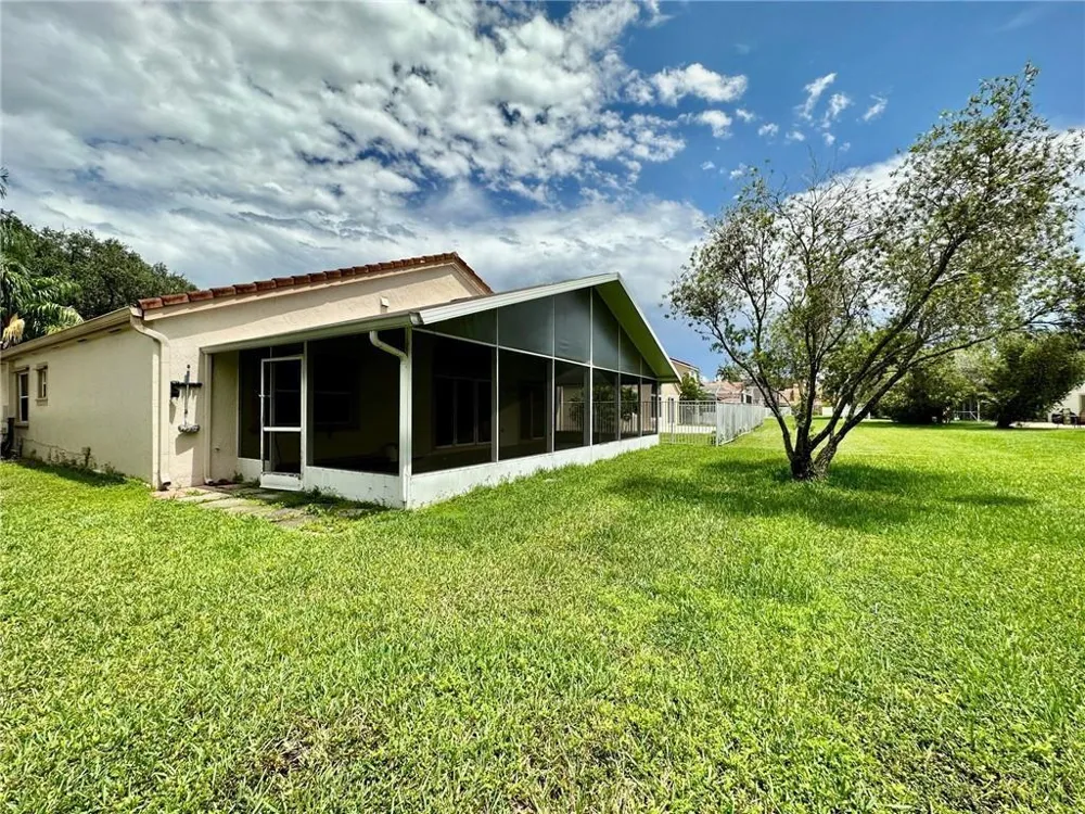 2710 BOGOTA AVENUE Cooper City, FL 33026