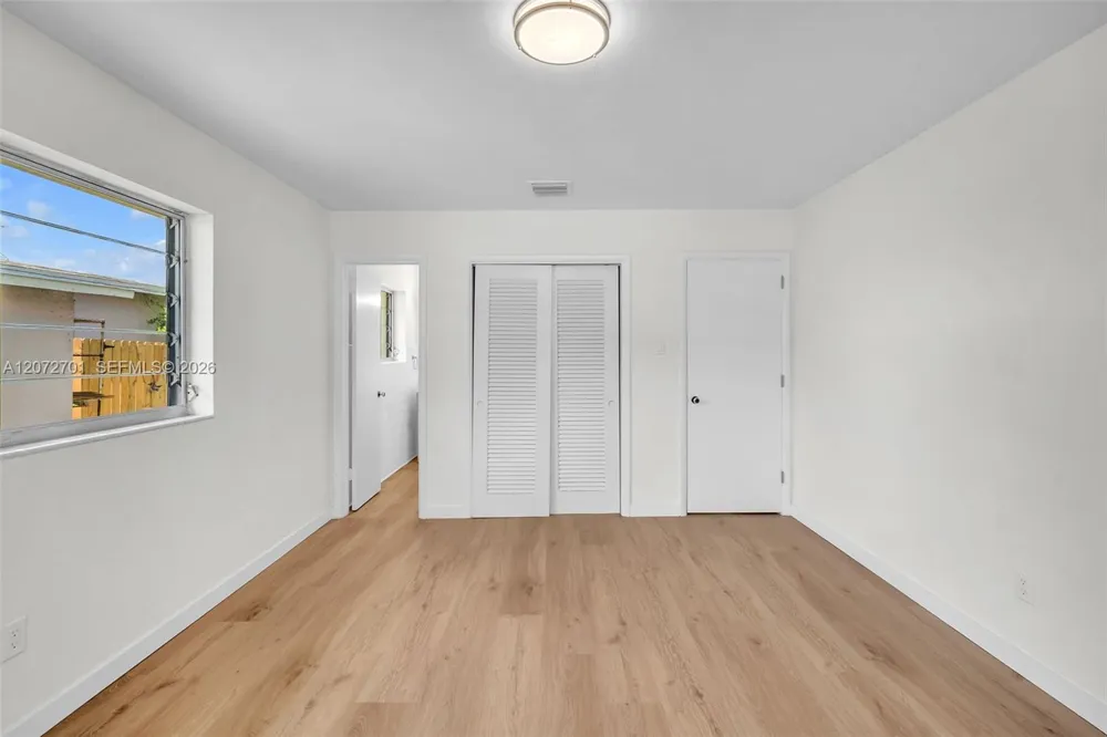 409 NW 17th Ave Fort Lauderdale, FL 33311