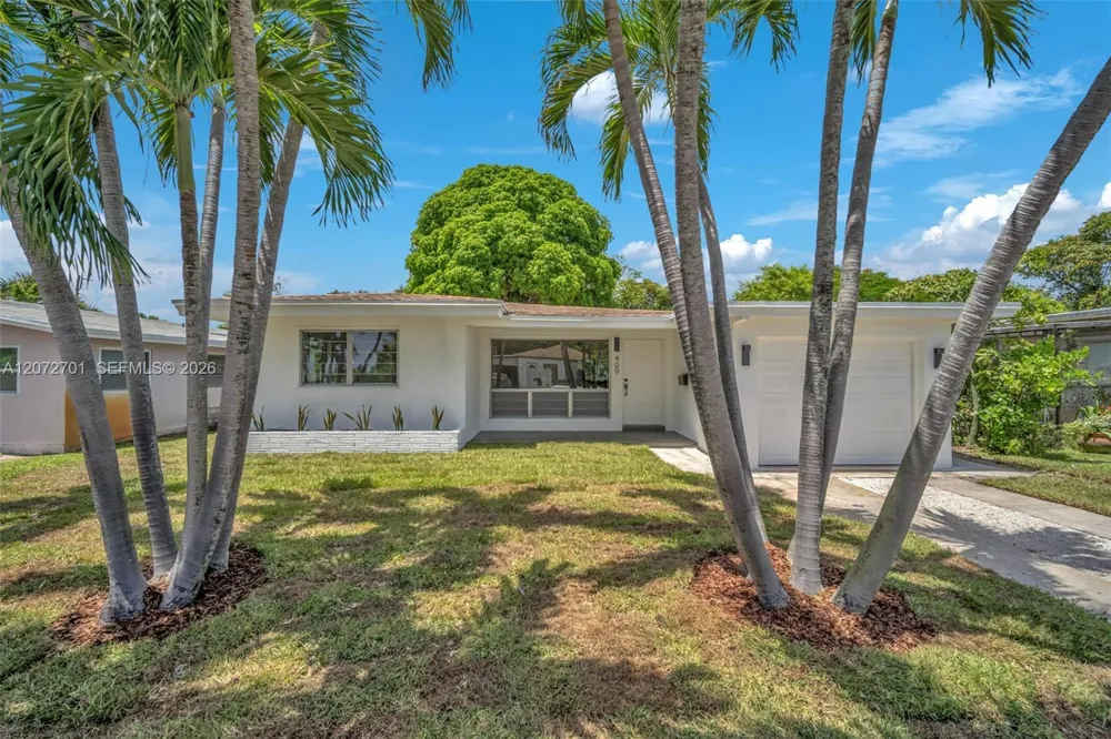 409 NW 17th Ave Fort Lauderdale, FL 33311