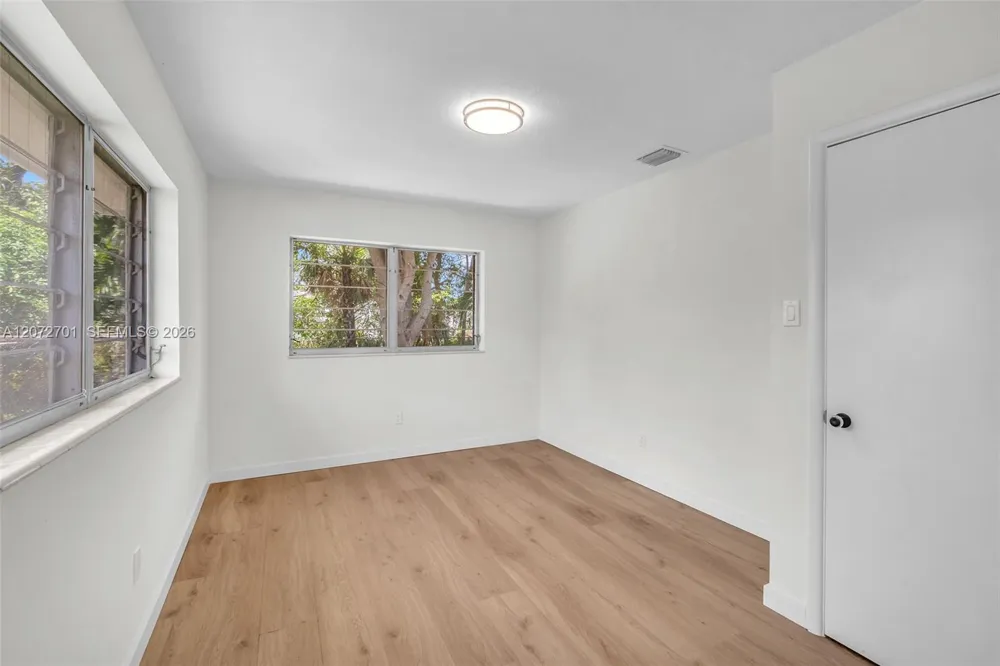 409 NW 17th Ave Fort Lauderdale, FL 33311