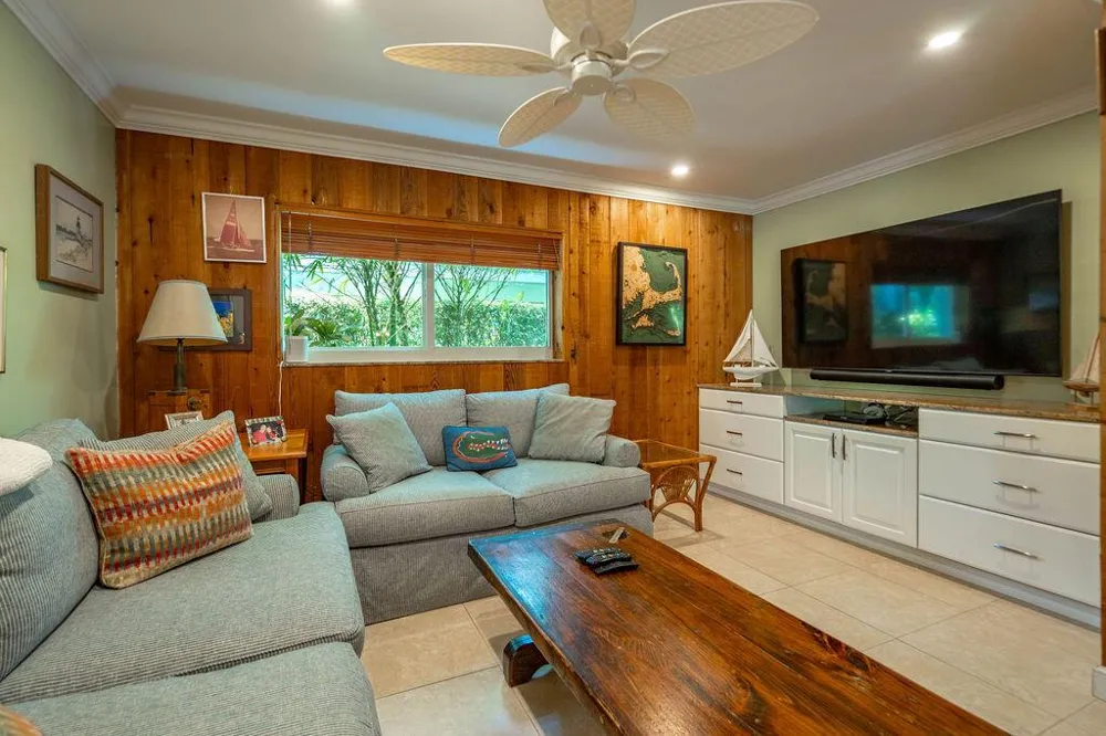 2823 NE 35TH COURT Lighthouse Point, FL 33064