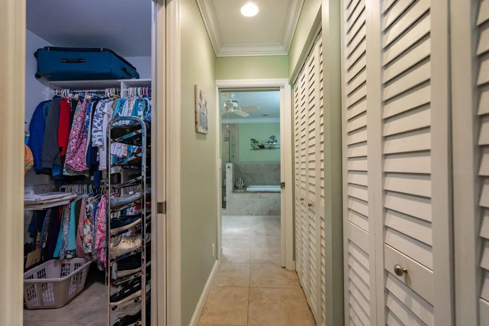 2823 NE 35TH COURT Lighthouse Point, FL 33064