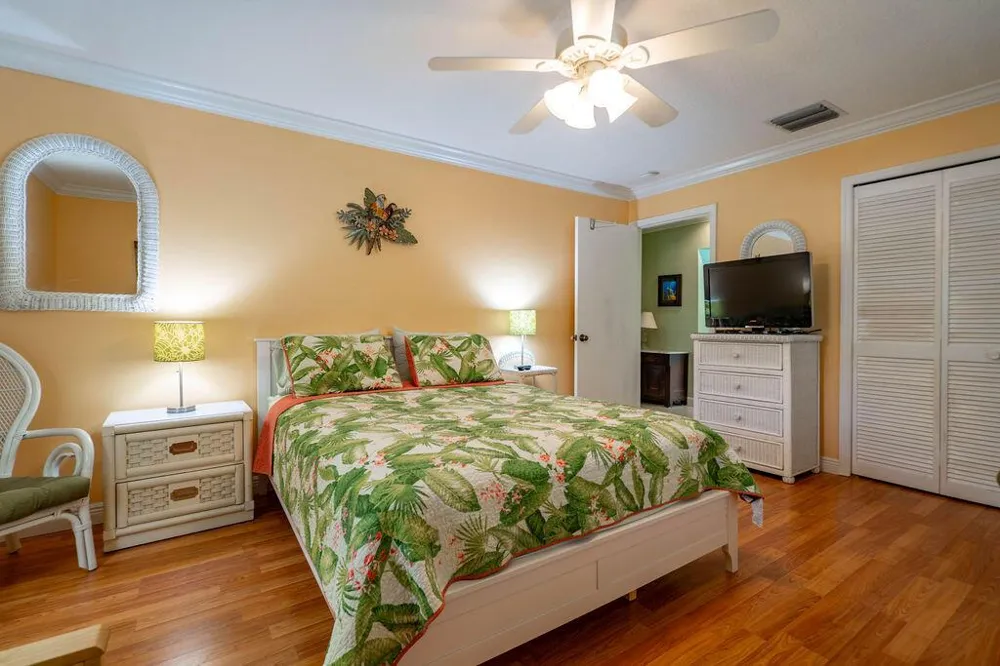 2823 NE 35TH COURT Lighthouse Point, FL 33064
