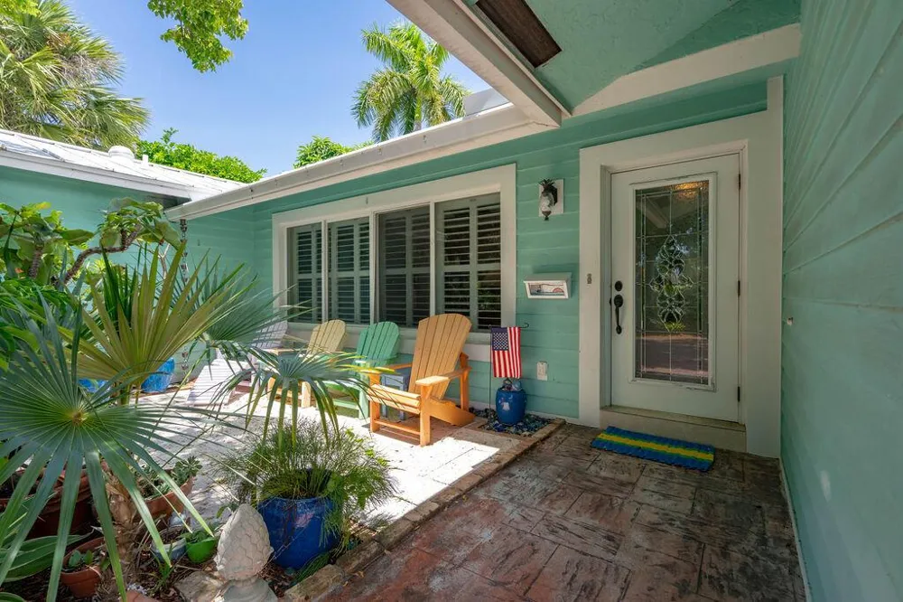 2823 NE 35TH COURT Lighthouse Point, FL 33064
