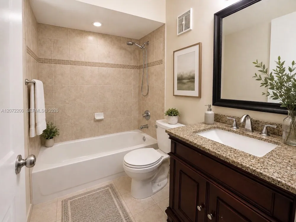 510 NW 103rd Ter Pembroke Pines, FL 33026
