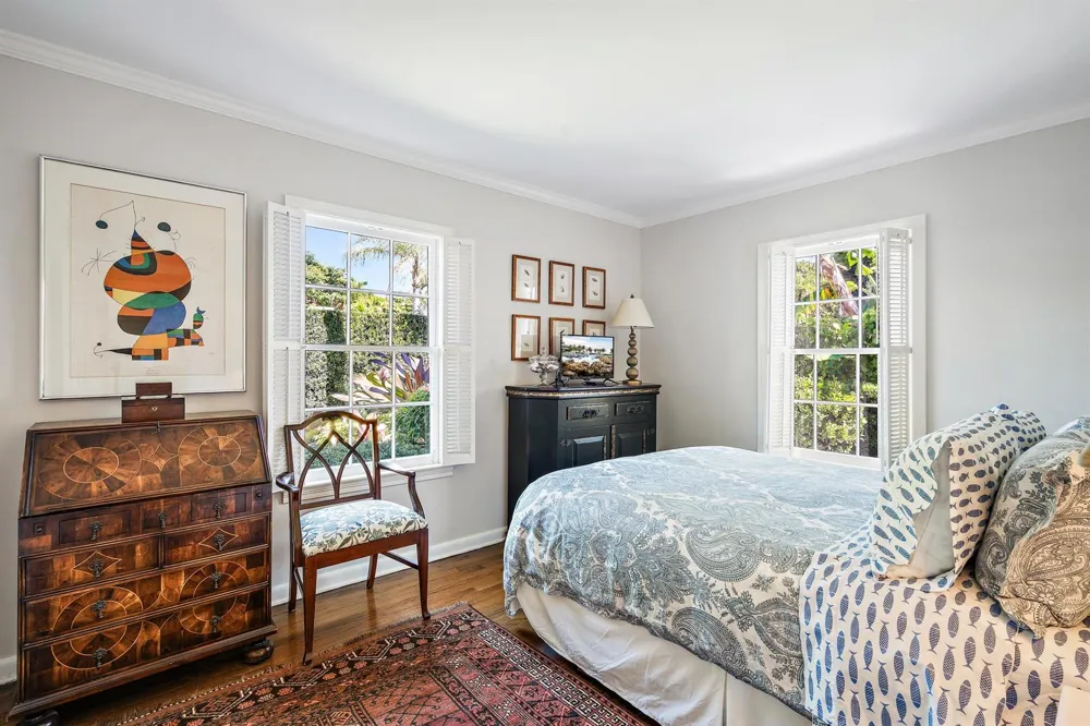 230 Colonial Lane Palm Beach, FL 33480