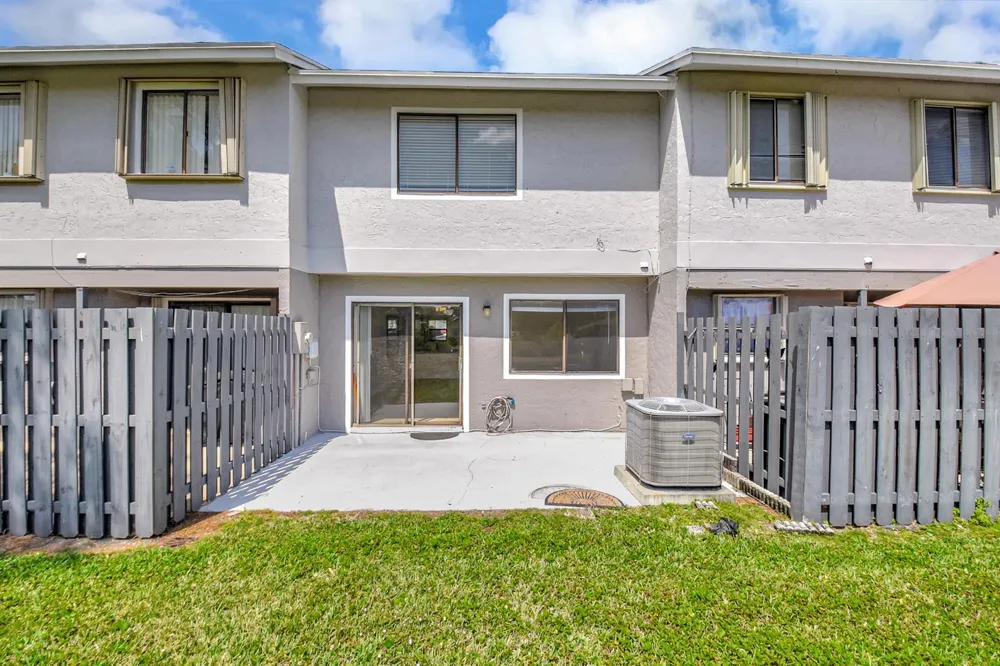 1506 WHARF LANE #1506 
