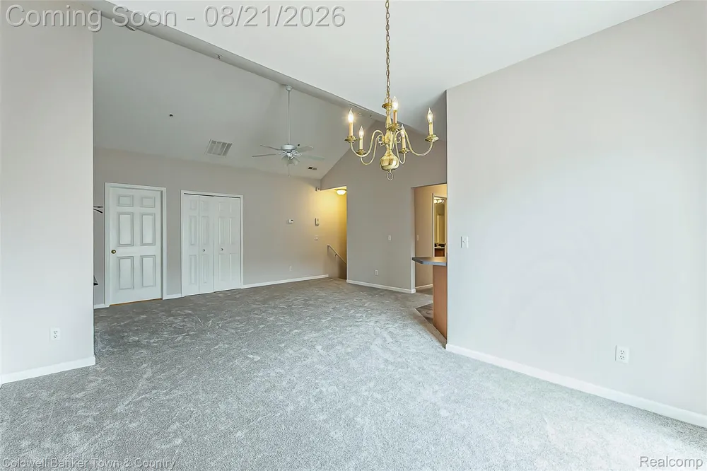 8210 ADDINGTON DRIVE #91 Commerce Charter Township, MI 48390