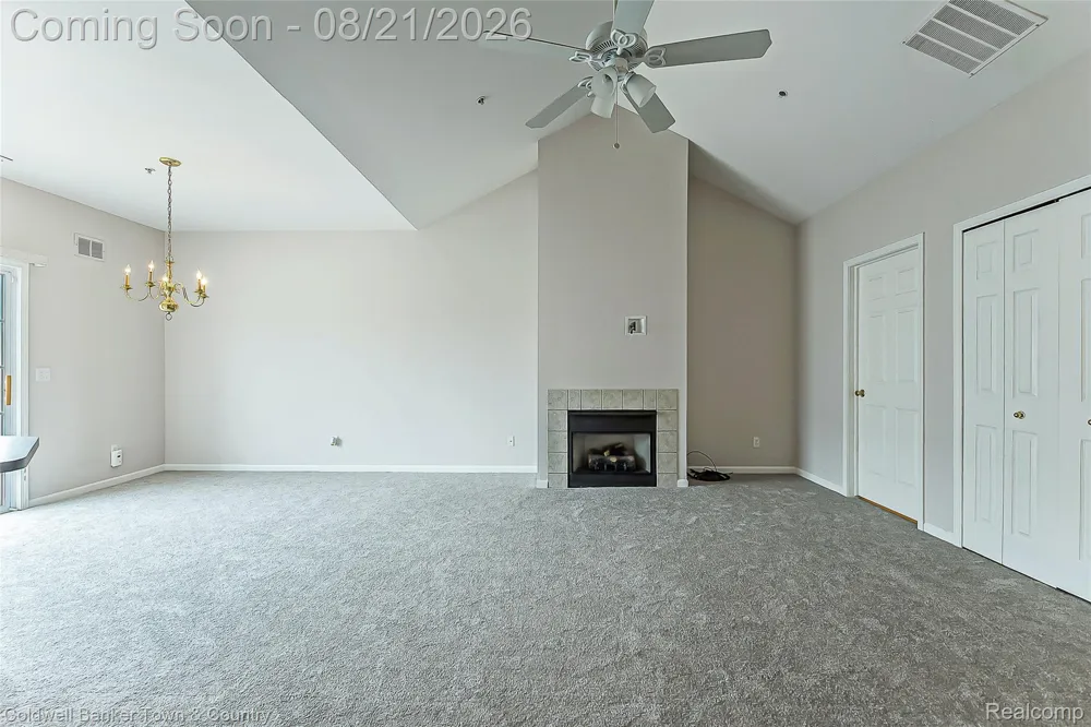 8210 ADDINGTON DRIVE #91 Commerce Charter Township, MI 48390