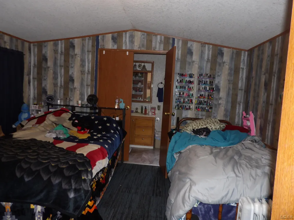 7373 S Adrian Highway Adrian City, MI 49221