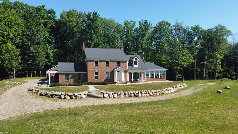 2401 E Brocker Road Metamora Township, MI 48455