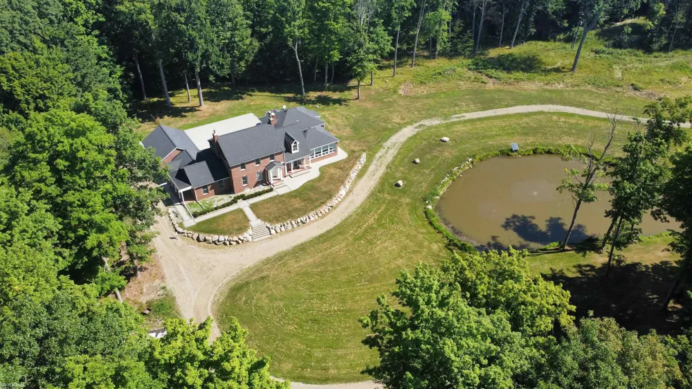 2401 E Brocker Road Metamora Township, MI 48455