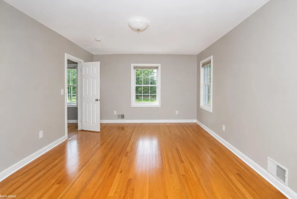 2401 E Brocker Road Metamora Township, MI 48455
