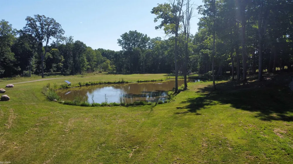 2401 E Brocker Road Metamora Township, MI 48455