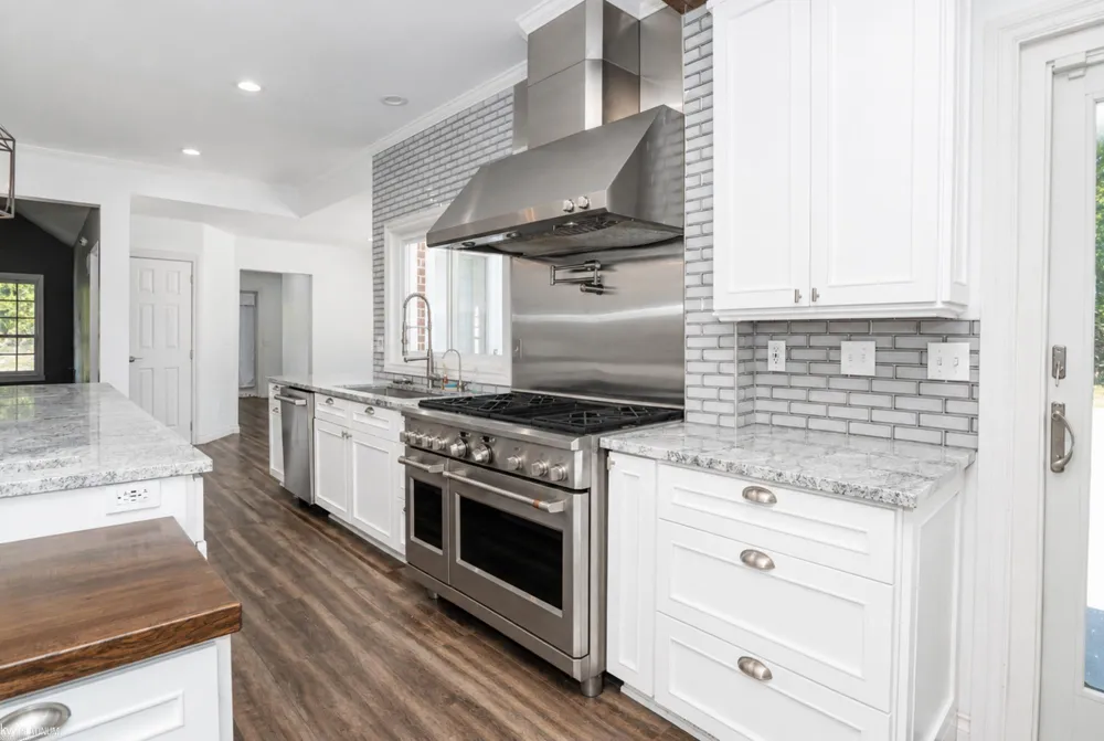 2401 E Brocker Road Metamora Township, MI 48455