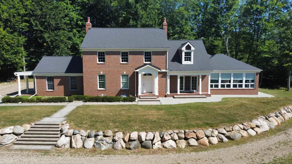 2401 E Brocker Road Metamora Township, MI 48455