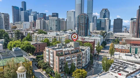 303 E Pike ST #602