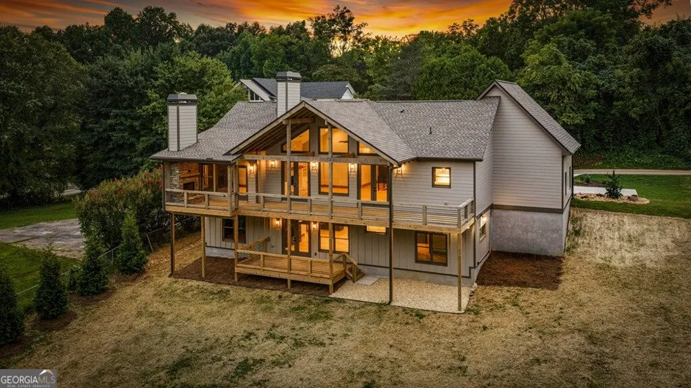 287 State ST Blue Ridge, GA 30513