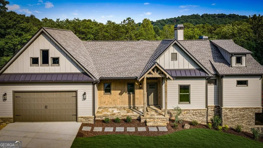 287 State ST Blue Ridge, GA 30513