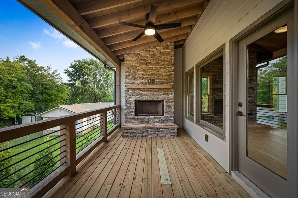 287 State ST Blue Ridge, GA 30513