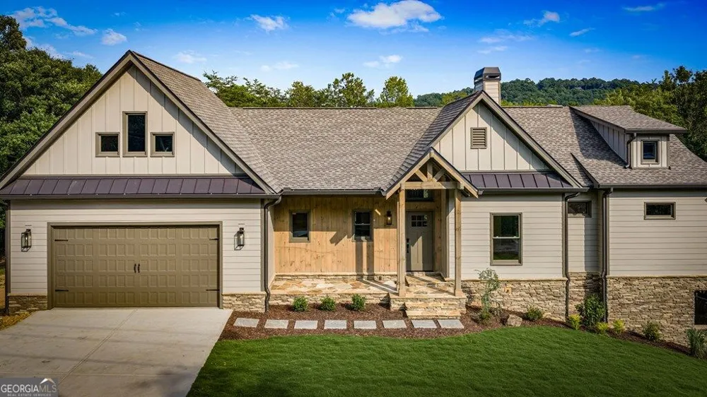 287 State ST Blue Ridge, GA 30513