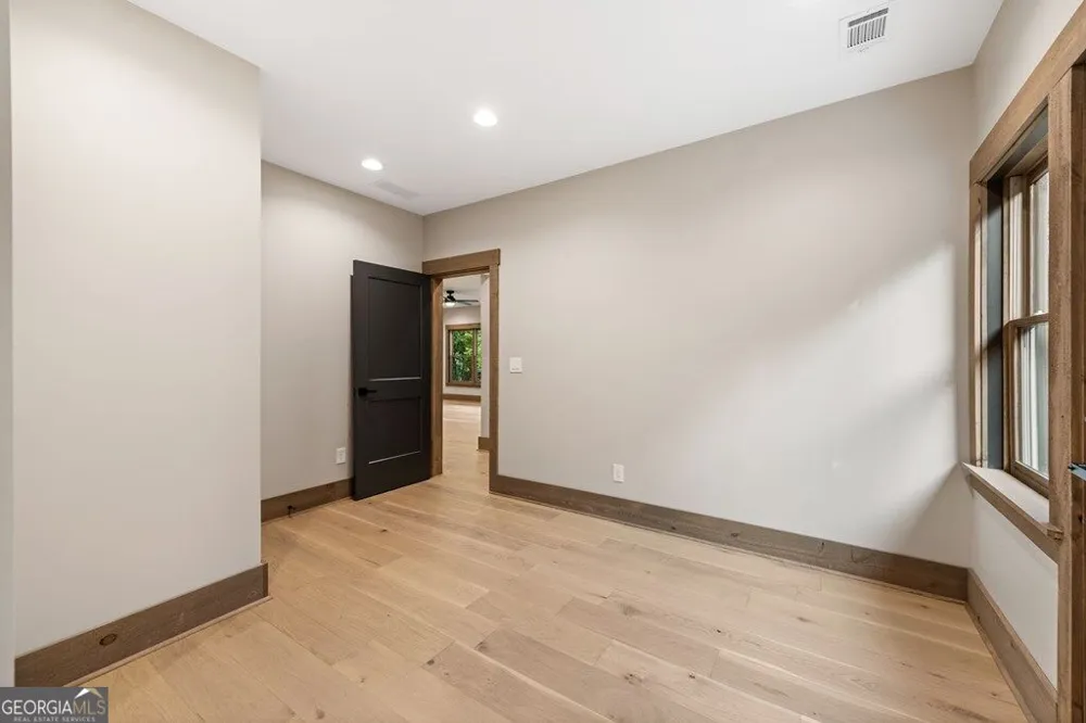 287 State ST Blue Ridge, GA 30513