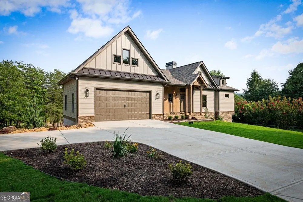 287 State ST Blue Ridge, GA 30513