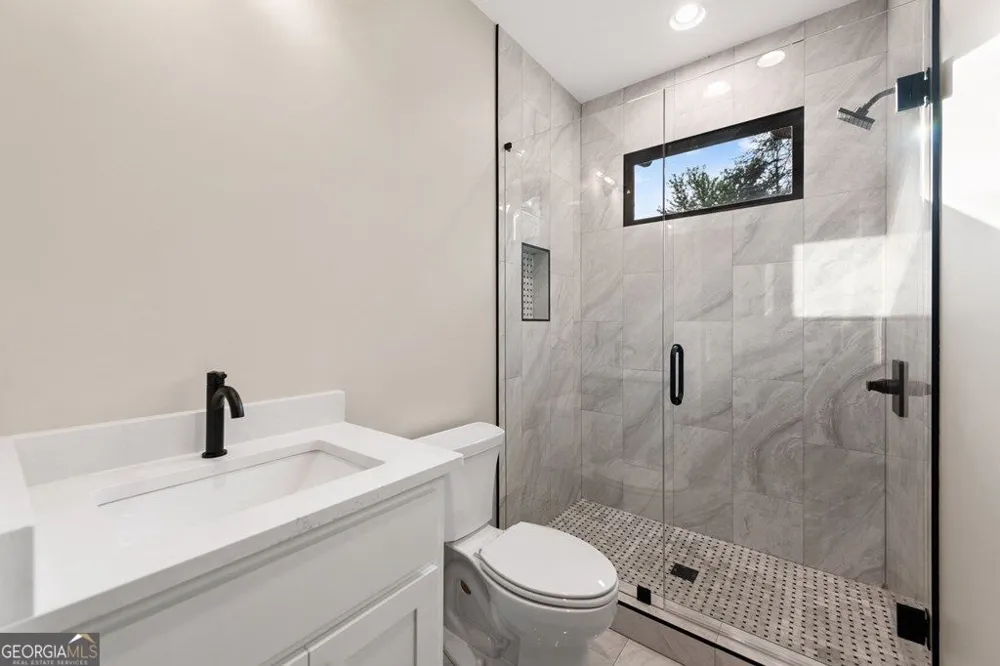 287 State ST Blue Ridge, GA 30513